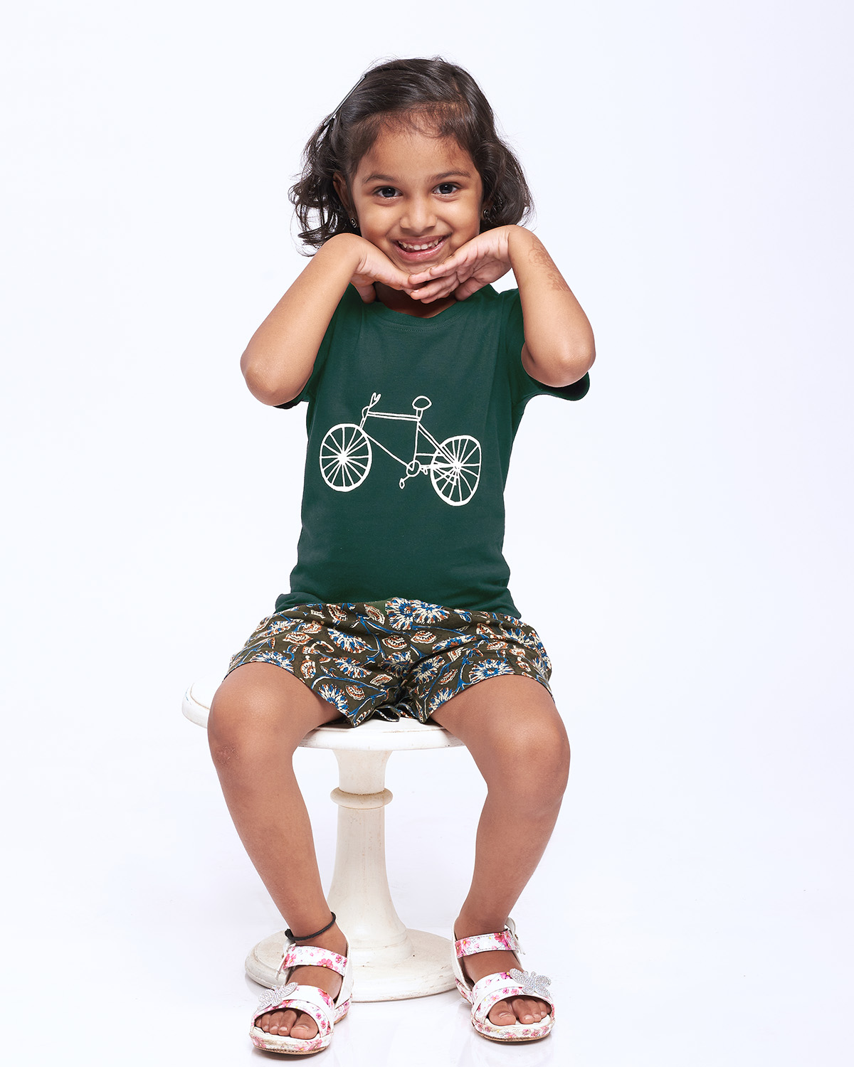 airgarb bottlegreen round neck black cotton tshirt kids drawn cycle design