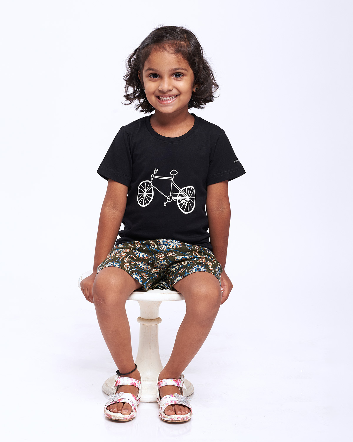 airgarb round neck black cotton tshirt kids drawn cycle design