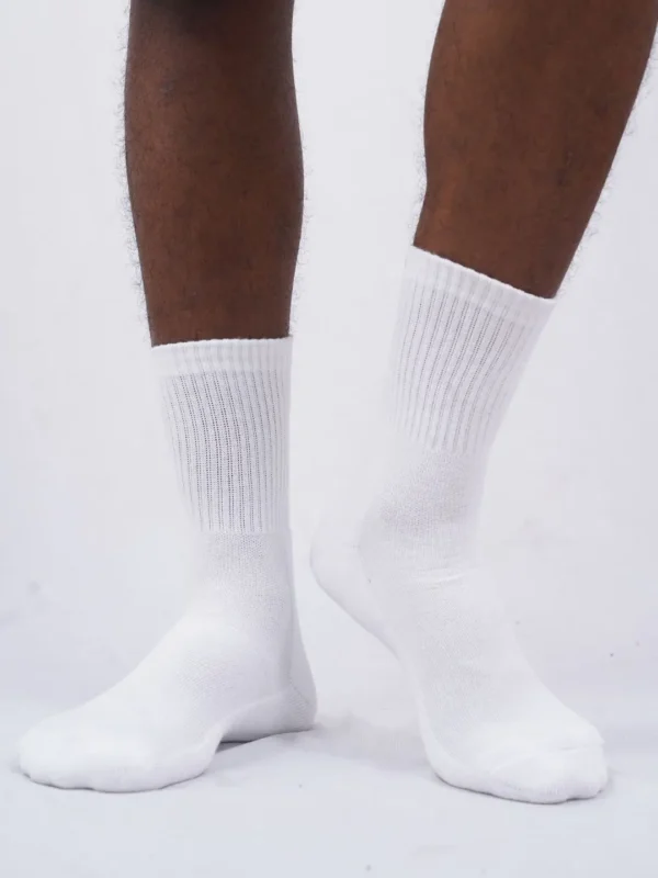 Soft Cushioned White Crew Socks by Air Garb - Men and Women