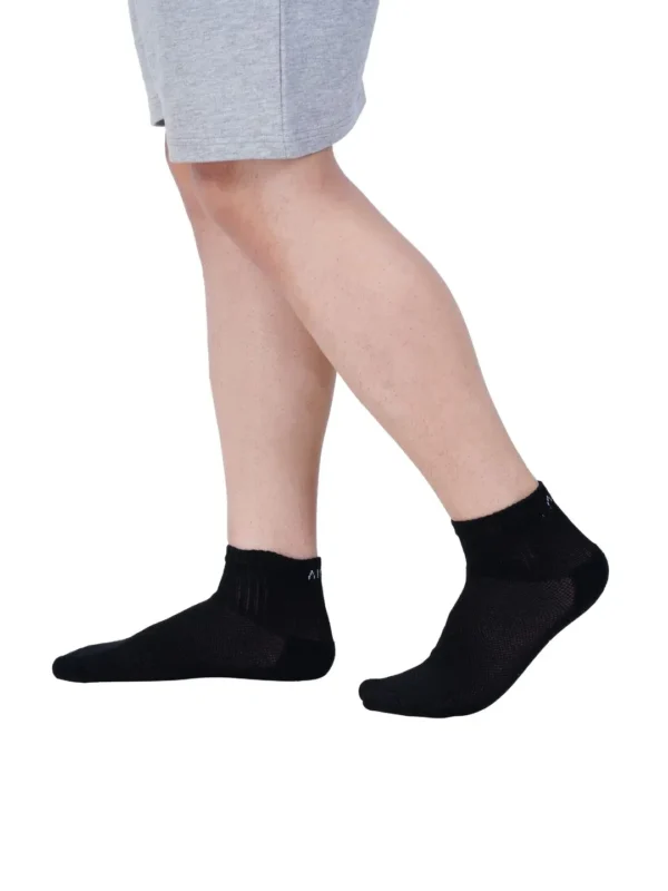 Combo pack featuring two pairs of high ankle socks made from premium cotton and cushioned for comfort, designed by Air Garb.