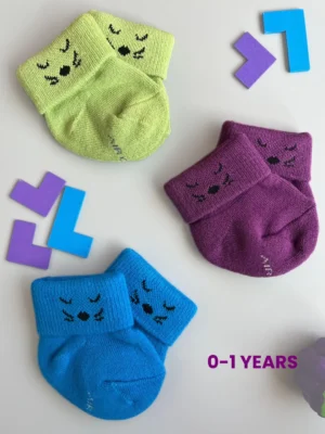 Comfortable and durable kids socks with fun designs, perfect for boys and girls. Soft, breathable fabric for all-day comfort and moisture-wicking technology.