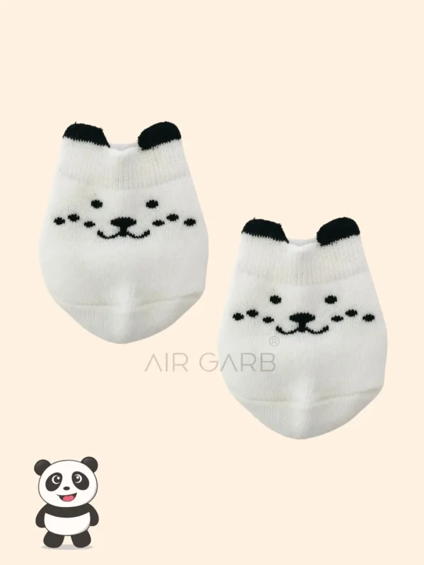 Cute baby socks with vibrant animal designs, ideal for little ones