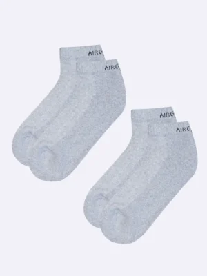 Pack of 2 low-cut ankle socks for men and women, designed to provide discreet comfort for all types of footwear.