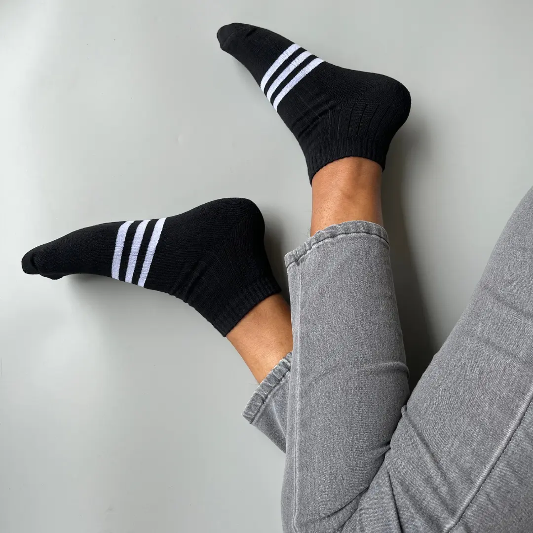 Cotton low cut ankle cushioned socks non itchy sweat free breathable available near you only at airgarb premium socks company